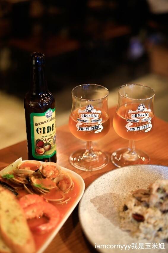 台北市大安區【台北大安】Waiting Bistro 餐酒館｜東區球賽轉播的餐酒館、任選精釀啤酒、巷弄間聚餐好地點