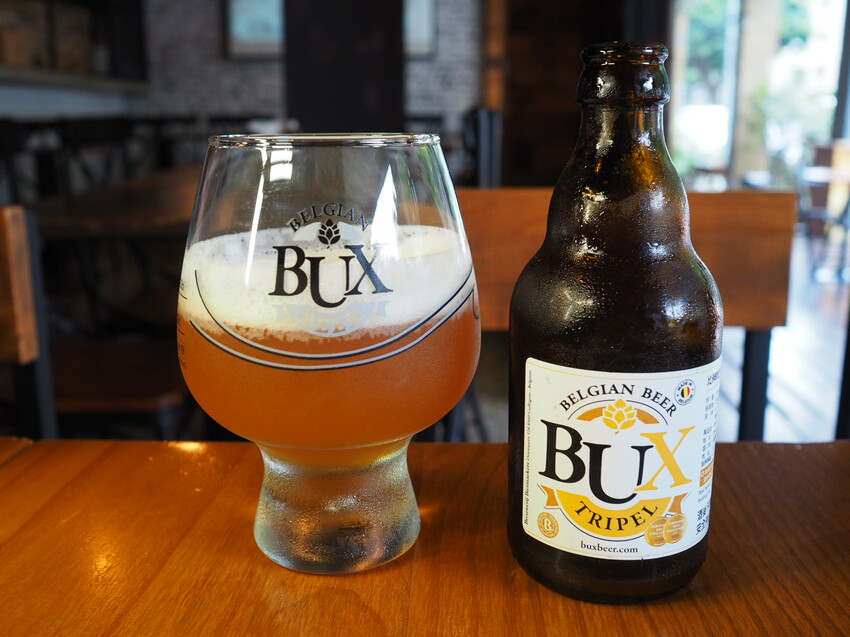 台北市大安區台北東區Waiting Bistro餐酒館 精選下酒菜、特色主食及異國多款精釀啤酒，運動迷必去的美食酒吧 精彩賽事不