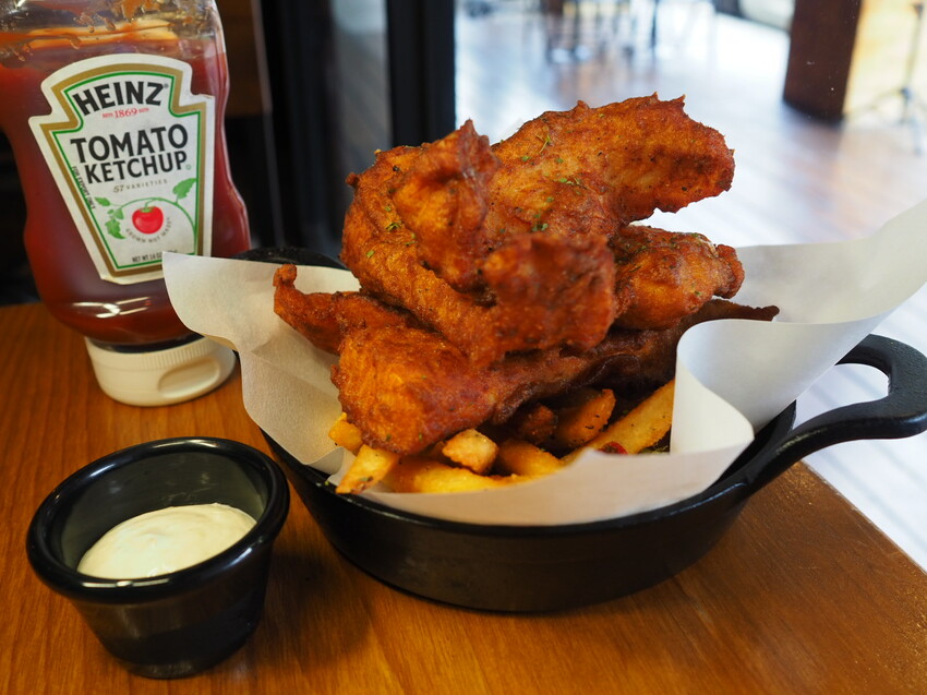 台北市大安區台北東區Waiting Bistro餐酒館 精選下酒菜、特色主食及異國多款精釀啤酒，運動迷必去的美食酒吧 精彩賽事不