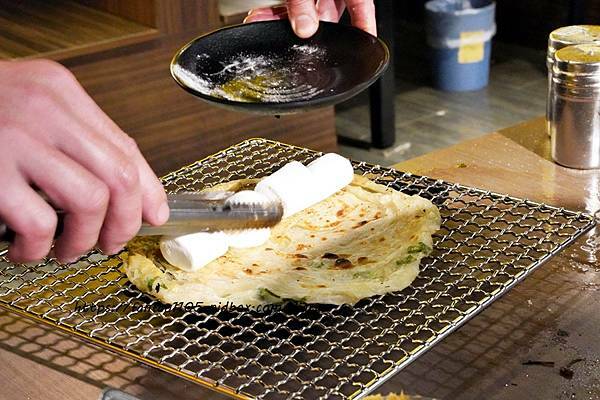 【中和美食】胖肚肚燒肉吃到飽-中和店 #澎湖生蠔 #天使紅蝦 #低脂牛 #冰淇淋 #中和燒肉吃到飽 #南勢角站 (54).JPG