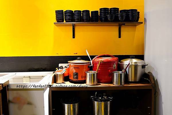 【中和美食】胖肚肚燒肉吃到飽-中和店 #澎湖生蠔 #天使紅蝦 #低脂牛 #冰淇淋 #中和燒肉吃到飽 #南勢角站 (1).JPG