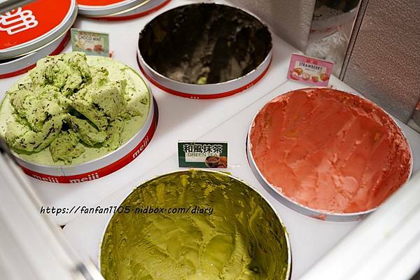 【中和美食】胖肚肚燒肉吃到飽-中和店 #澎湖生蠔 #天使紅蝦 #低脂牛 #冰淇淋 #中和燒肉吃到飽 #南勢角站 (2).JPG