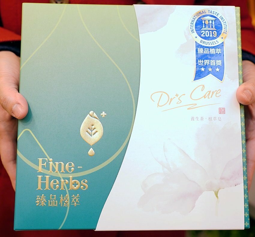 【台中伴手禮】臻品植萃．新希望禮盒，天然環保又實用!年節禮盒推薦!