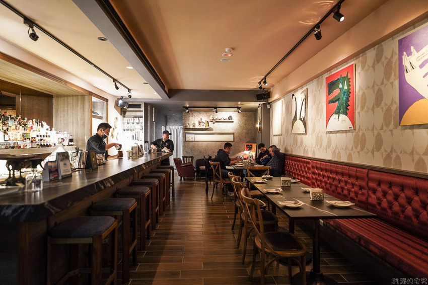 東區餐酒館新開店 LIFT Food & Drinks- 下班小酌放鬆推薦調酒 蒜悶蝦 義大利麵不能錯過 捷運忠孝復興