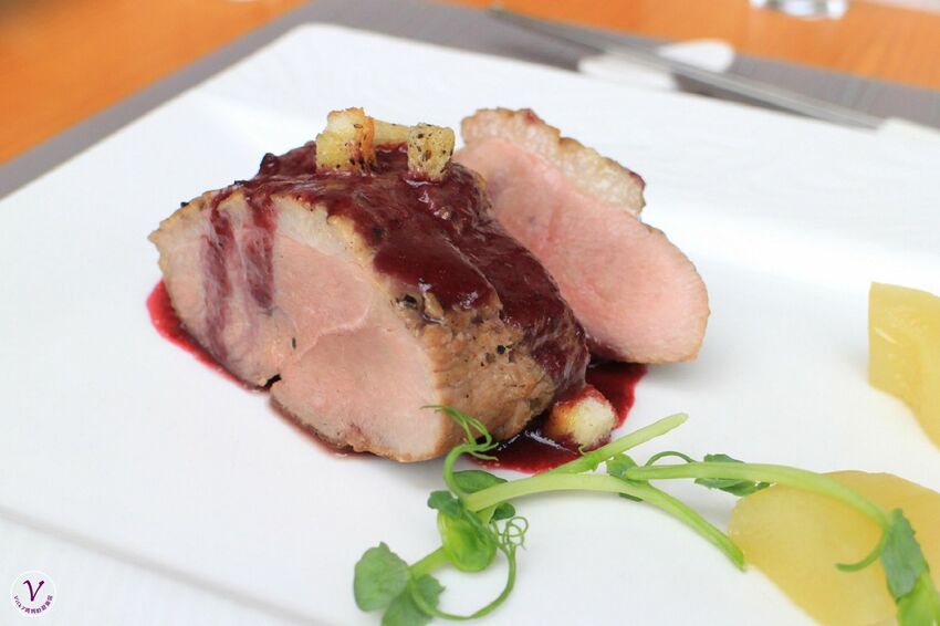 這間飯店全功能!度蜜月、親子遊、放鬆之旅都可以!