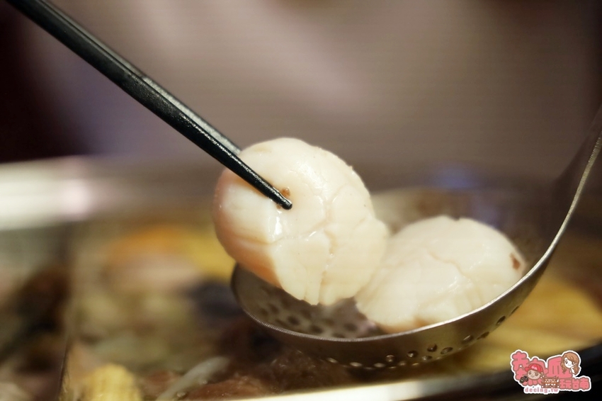 【台南火鍋】真的不是咖啡廳！韓系風格溫體牛肉火鍋店，台南吃牛肉的另類新選擇：牛苑 - 熱血玩台南。跳躍新世界