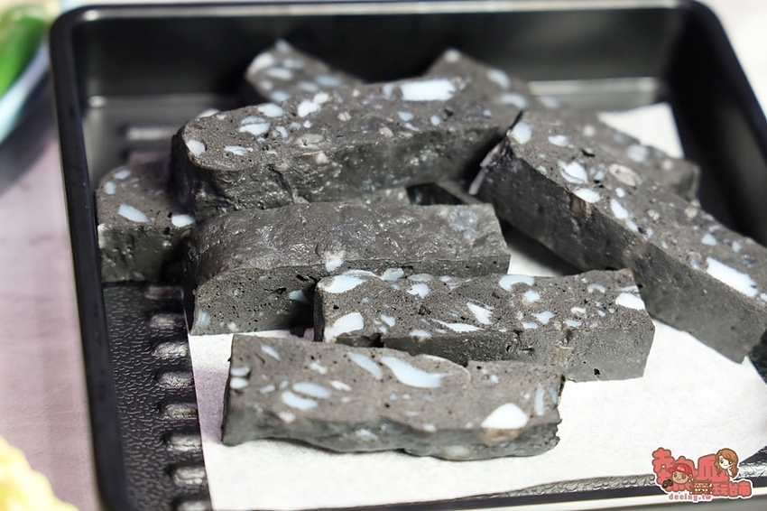 【台南火鍋】真的不是咖啡廳！韓系風格溫體牛肉火鍋店，台南吃牛肉的另類新選擇：牛苑 - 熱血玩台南。跳躍新世界