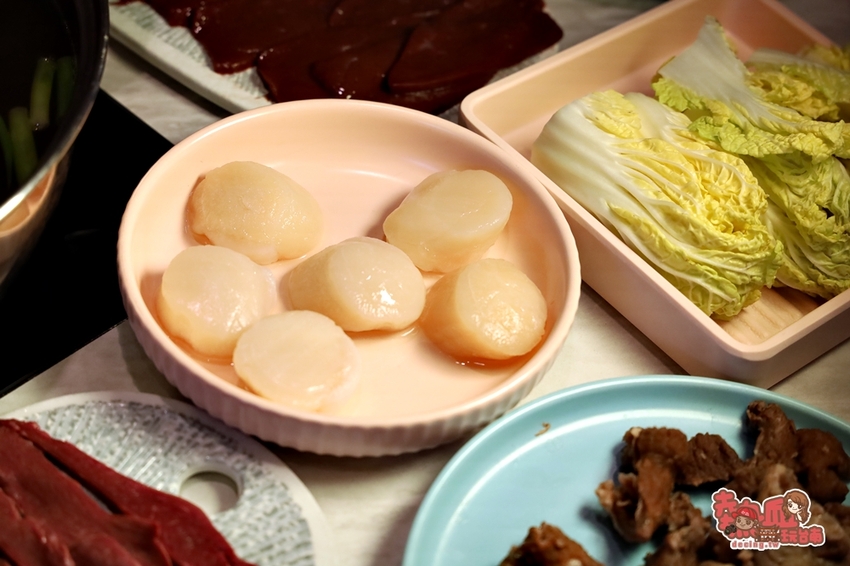 【台南火鍋】真的不是咖啡廳！韓系風格溫體牛肉火鍋店，台南吃牛肉的另類新選擇：牛苑 - 熱血玩台南。跳躍新世界