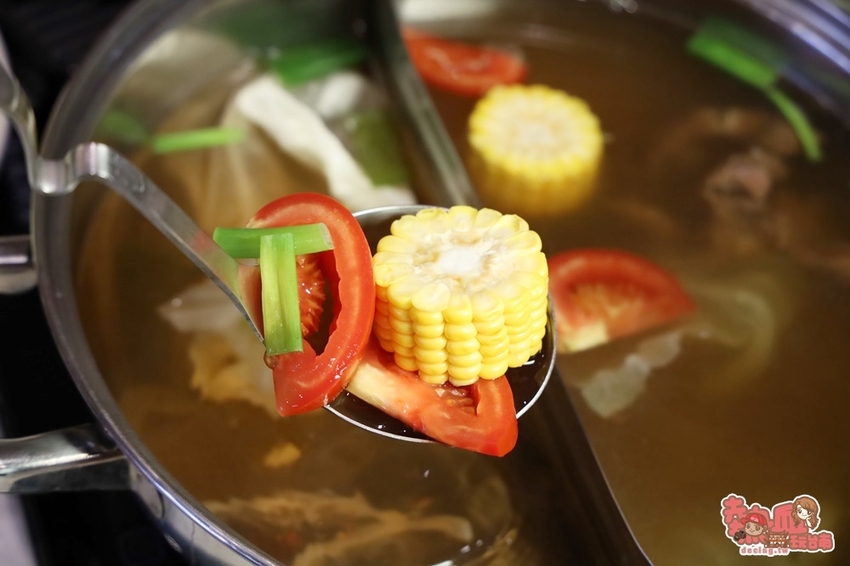 【台南火鍋】真的不是咖啡廳！韓系風格溫體牛肉火鍋店，台南吃牛肉的另類新選擇：牛苑 - 熱血玩台南。跳躍新世界