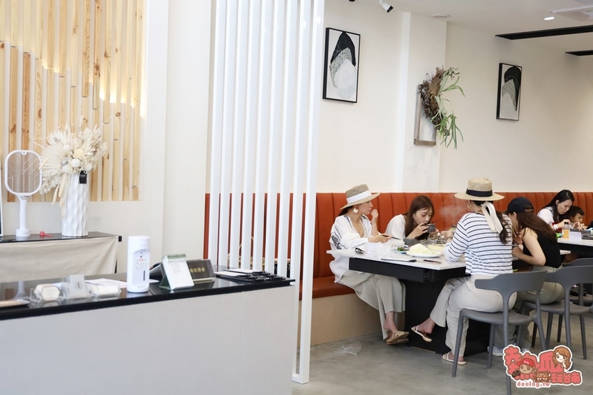 【台南火鍋】真的不是咖啡廳！韓系風格溫體牛肉火鍋店，台南吃牛肉的另類新選擇：牛苑 - 熱血玩台南。跳躍新世界