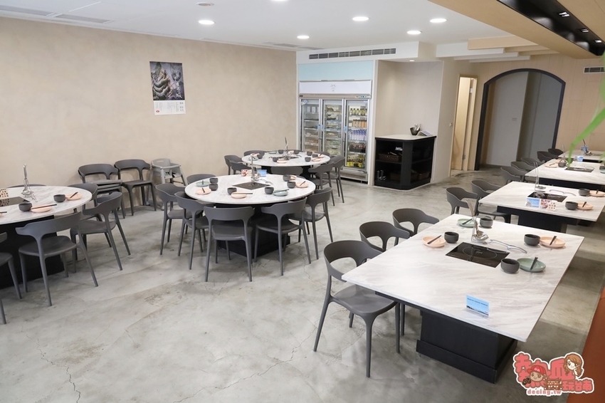 【台南火鍋】真的不是咖啡廳！韓系風格溫體牛肉火鍋店，台南吃牛肉的另類新選擇：牛苑 - 熱血玩台南。跳躍新世界