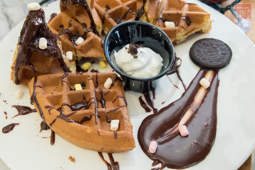 【臺南美食】舒適小清新用餐空間｜單點170元起附飲料｜升級套餐80元｜當月壽星享折扣｜義大利麵｜下午茶｜套餐｜燉飯~~JACARANDA小森活 - 南人幫