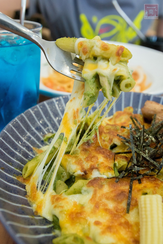 【臺南美食】舒適小清新用餐空間｜單點170元起附飲料｜升級套餐80元｜當月壽星享折扣｜義大利麵｜下午茶｜套餐｜燉飯~~JACARANDA小森活 - 南人幫