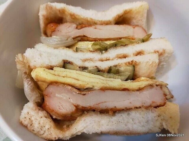 「高三孝碳烤吐司南港專賣店」(Roasted sandwich store, Taipei, Taiwan, SJKen, Nov 8, 2021.