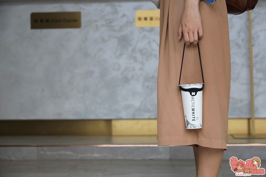 【台南飲料】茶金迷來報到！茶金劇中的東方美人茶這裡喝的到：醇白 Arctic White - 熱血玩台南。跳躍新世界