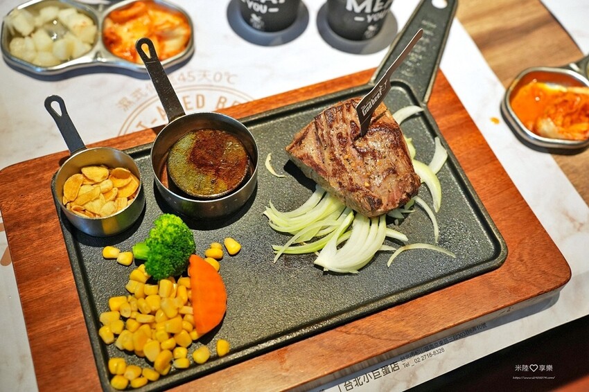 竹北-很牛炭燒牛排(竹北勝利店)✔披薩吃到飽、口味多好好吃✔ 竹北-很牛炭燒牛排(竹北勝利店)✔披薩吃到飽、口味多好好吃✔