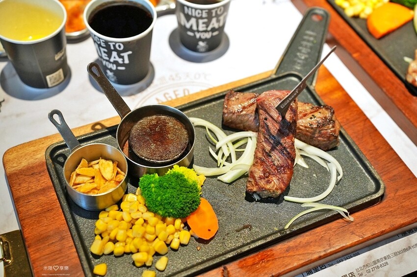 竹北-很牛炭燒牛排(竹北勝利店)✔披薩吃到飽、口味多好好吃✔ 竹北-很牛炭燒牛排(竹北勝利店)✔披薩吃到飽、口味多好好吃✔