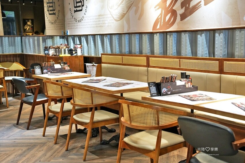 竹北-很牛炭燒牛排(竹北勝利店)✔披薩吃到飽、口味多好好吃✔ 竹北-很牛炭燒牛排(竹北勝利店)✔披薩吃到飽、口味多好好吃✔