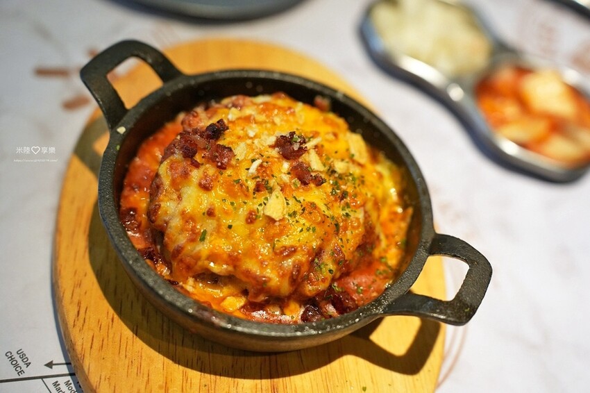 竹北-很牛炭燒牛排(竹北勝利店)✔披薩吃到飽、口味多好好吃✔ 竹北-很牛炭燒牛排(竹北勝利店)✔披薩吃到飽、口味多好好吃✔