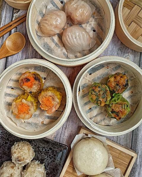 【宅配美食】 包子媽嚴選商城，熱門團購，38年老師傅製作，魚子鮮蝦燒賣，水晶蝦餃，經典港點原味呈現