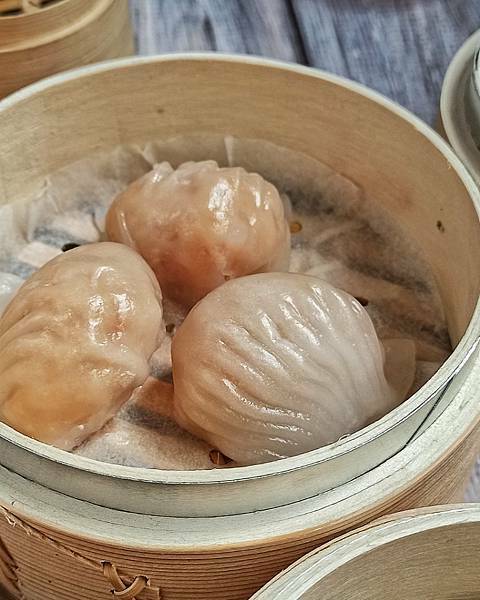 【宅配美食】 包子媽嚴選商城，熱門團購，38年老師傅製作，魚子鮮蝦燒賣，水晶蝦餃，經典港點原味呈現