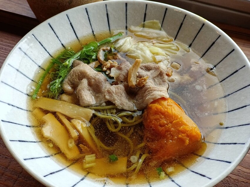 371562.jpg - 【嘉義.梅山】霧裡村x百冠製茶。寵物友善餐廳。透明玻璃窗望向超美山景