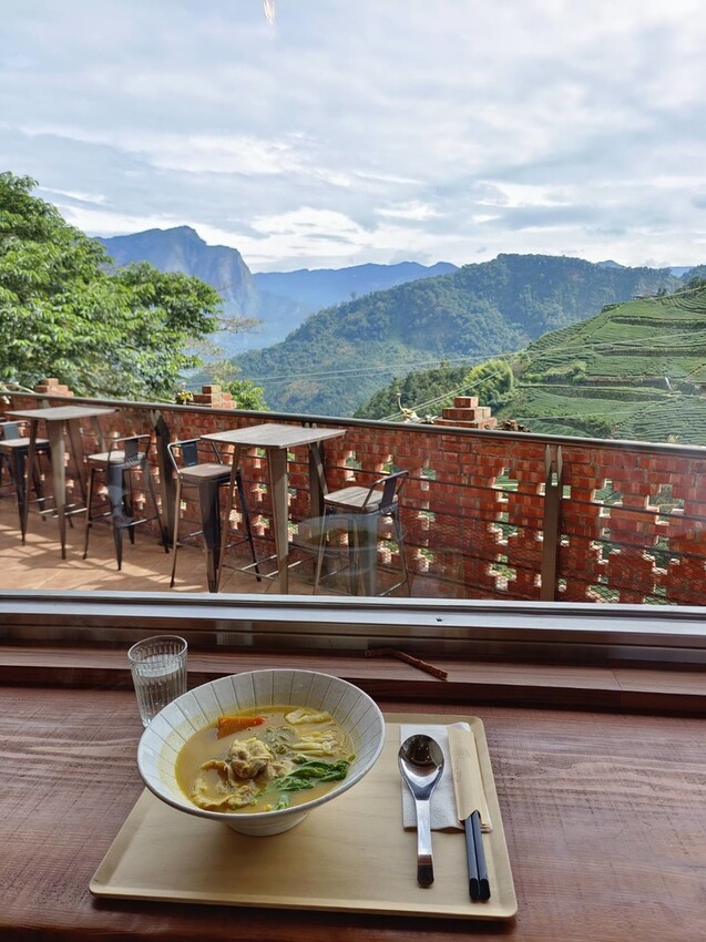 371579.jpg - 【嘉義.梅山】霧裡村x百冠製茶。寵物友善餐廳。透明玻璃窗望向超美山景