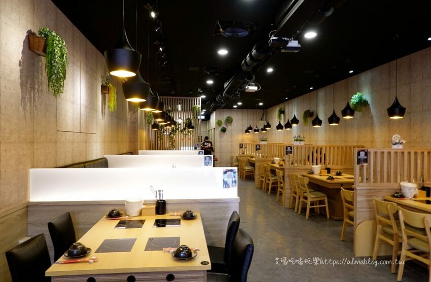 〖山崎昆布鍋物〗點鍋物+打卡升級成海陸鍋!加碼抽波士頓活龍蝦.自助飲料冰淇淋無限供應 - 艾瑪▪ 享受吃喝玩樂札記