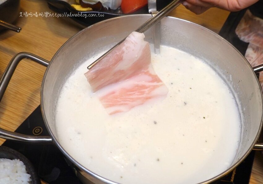 〖山崎昆布鍋物〗點鍋物+打卡升級成海陸鍋!加碼抽波士頓活龍蝦.自助飲料冰淇淋無限供應 - 艾瑪▪ 享受吃喝玩樂札記