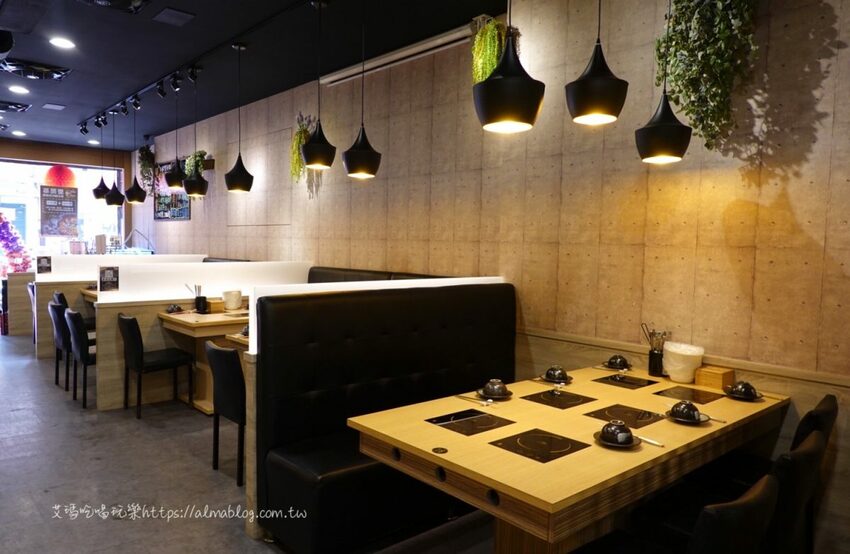 〖山崎昆布鍋物〗點鍋物+打卡升級成海陸鍋!加碼抽波士頓活龍蝦.自助飲料冰淇淋無限供應 - 艾瑪▪ 享受吃喝玩樂札記