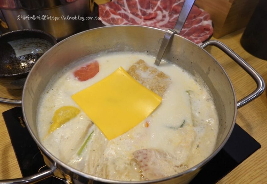 〖山崎昆布鍋物〗點鍋物+打卡升級成海陸鍋!加碼抽波士頓活龍蝦.自助飲料冰淇淋無限供應 - 艾瑪▪ 享受吃喝玩樂札記