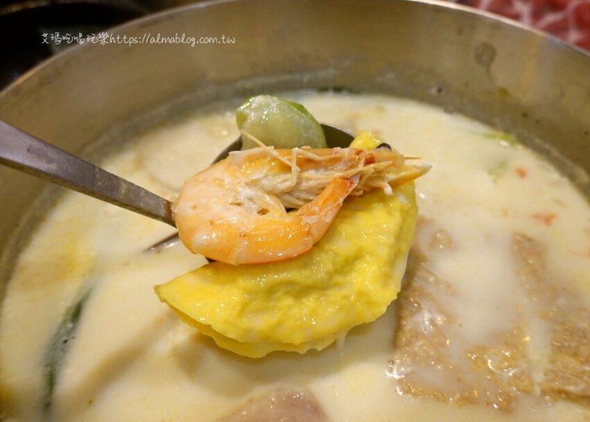 〖山崎昆布鍋物〗點鍋物+打卡升級成海陸鍋!加碼抽波士頓活龍蝦.自助飲料冰淇淋無限供應 - 艾瑪▪ 享受吃喝玩樂札記