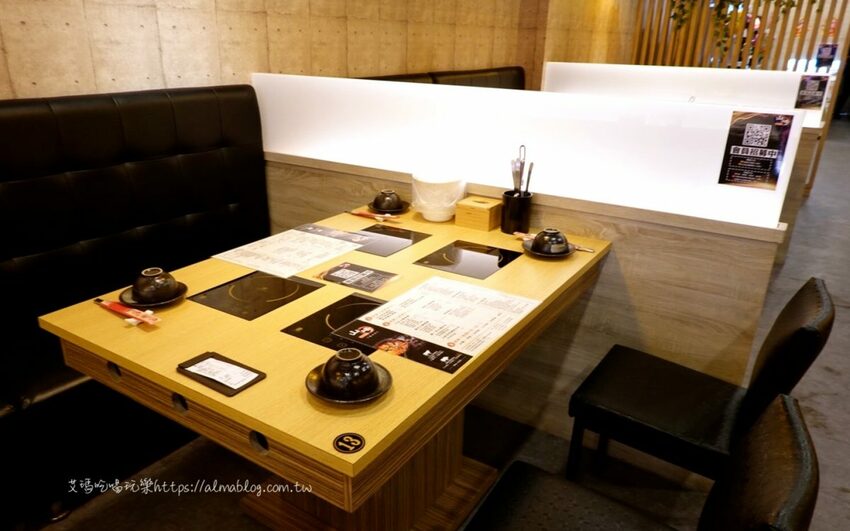 〖山崎昆布鍋物〗點鍋物+打卡升級成海陸鍋!加碼抽波士頓活龍蝦.自助飲料冰淇淋無限供應 - 艾瑪▪ 享受吃喝玩樂札記