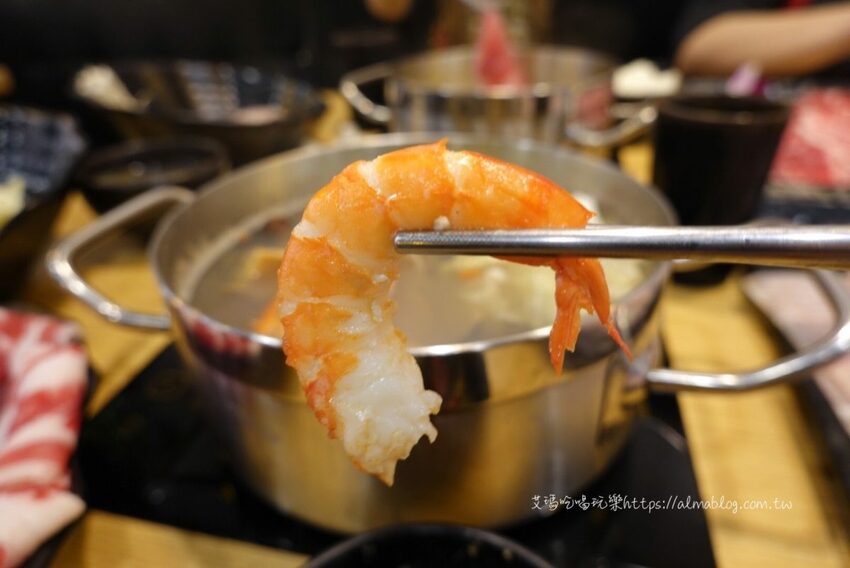 〖山崎昆布鍋物〗點鍋物+打卡升級成海陸鍋!加碼抽波士頓活龍蝦.自助飲料冰淇淋無限供應 - 艾瑪▪ 享受吃喝玩樂札記