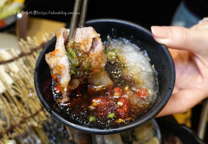 〖山崎昆布鍋物〗點鍋物+打卡升級成海陸鍋!加碼抽波士頓活龍蝦.自助飲料冰淇淋無限供應 - 艾瑪▪ 享受吃喝玩樂札記