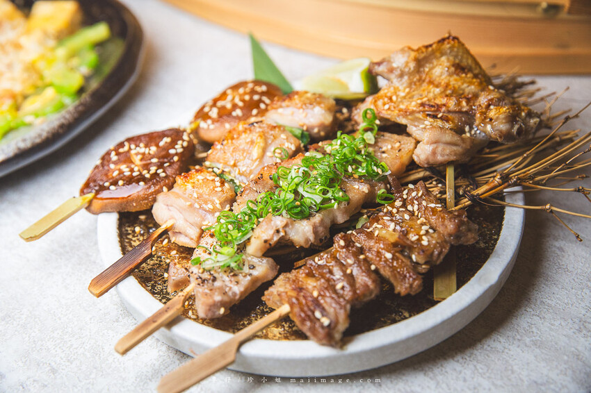 台北美食|貍君居酒屋~林森北7條通必訪特色居酒屋,有這樣的居酒屋竟然直接營業到清晨6點?台北深夜食堂推