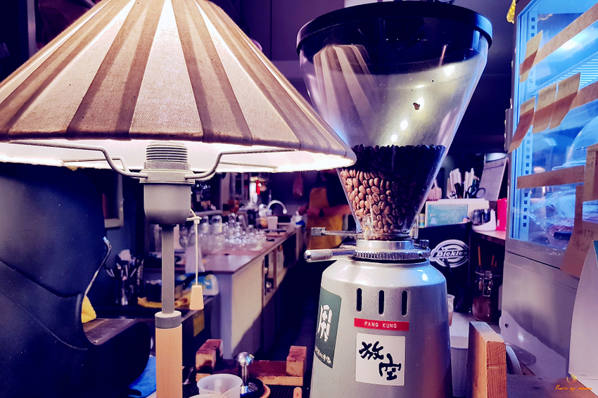 (屏東屏東市) 放空-Arts‧Coffee‧Deli / 氣氛良好的深夜咖啡館