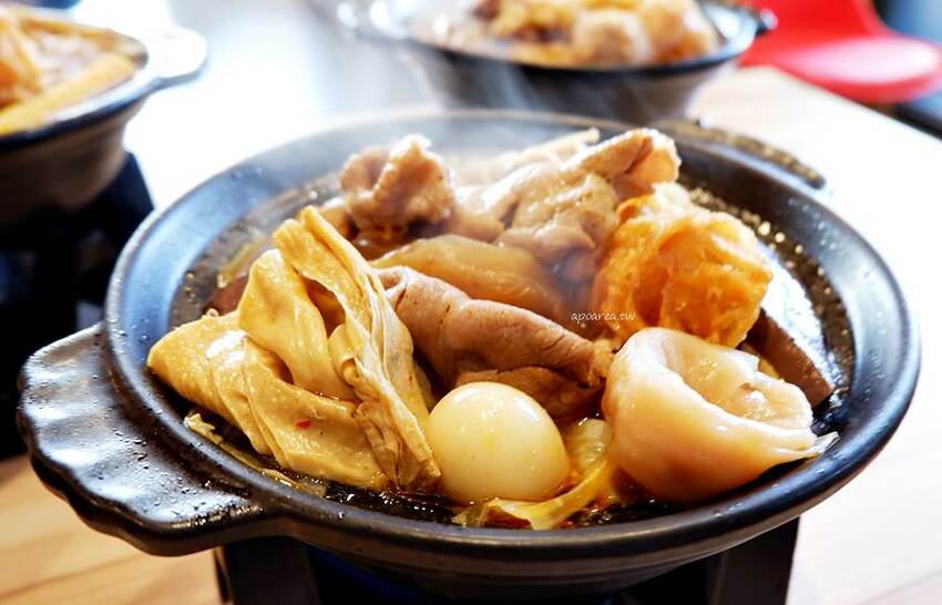 那個鍋崇德店新開幕。188元起一人一鍋享那個麵飯吃到飽,麻辣鍋五級辣度任你挑,還有獨創酸辣鍋 - 🍎 蘋果話日常🍎