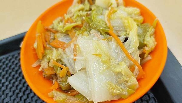 燉品食堂｜隱藏在巷弄裡入口即化的美味燉湯