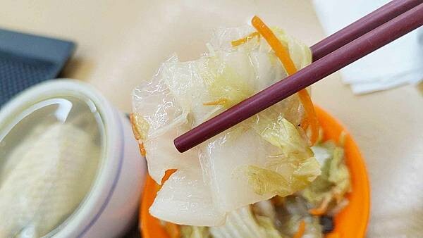 燉品食堂｜隱藏在巷弄裡入口即化的美味燉湯