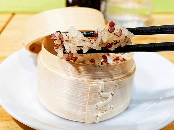 台北大稻埕│好客台北-蒸籠裡的美味-松露藜麥糯米飯