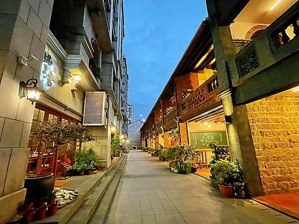 台北大稻埕│好客台北-百年古蹟十連棟