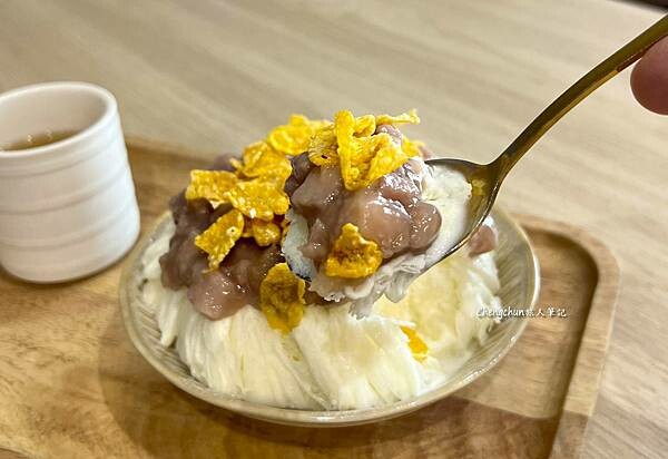 高雄鳳山甜點 【冰塔職人雪花—鳳山店】好吃、好拍,誤闖...