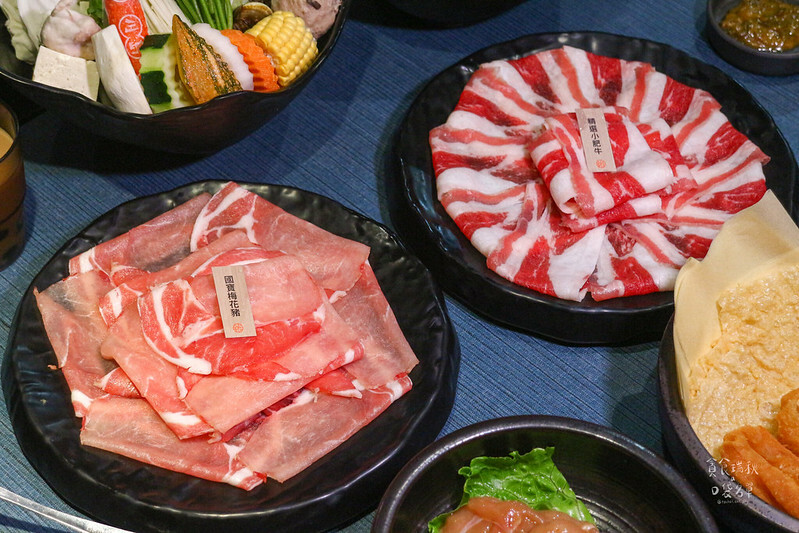 台中西屯|精明商圈特色湯底個人火鍋,湯頭醇厚順口好暖胃,剝皮辣椒雞湯鍋、蒜頭蛤蜊鍋|敝姓鍋 台中旗艦店