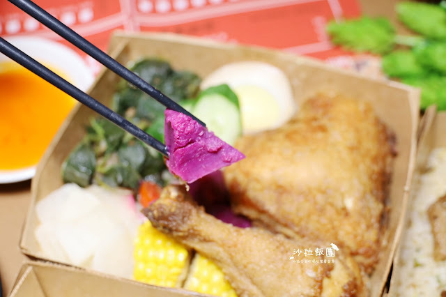 台中人氣美食精誠商圈『人人有飯吃』文青風餐盒/日式炒飯/好吃鹹酥雞/黑糖鮮奶茶