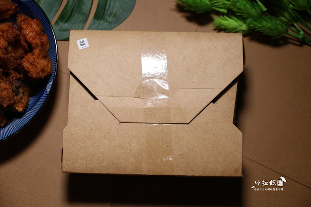 台中人氣美食精誠商圈『人人有飯吃』文青風餐盒/日式炒飯/好吃鹹酥雞/黑糖鮮奶茶