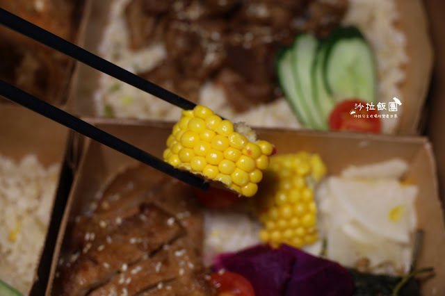 台中人氣美食精誠商圈『人人有飯吃』文青風餐盒/日式炒飯/好吃鹹酥雞/黑糖鮮奶茶