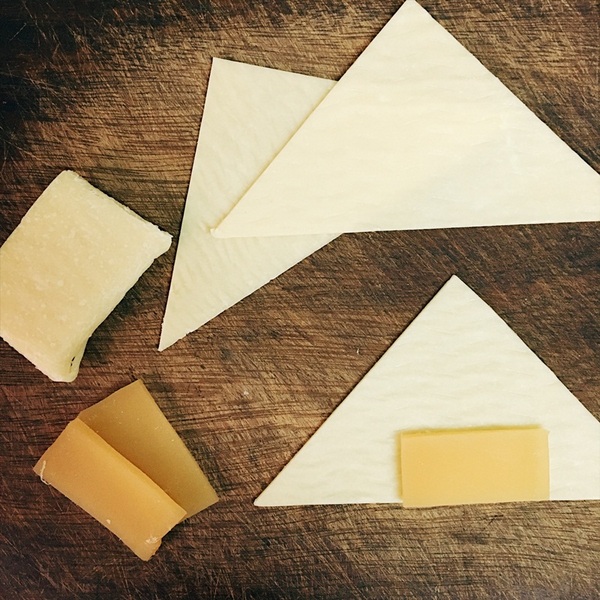 奇華餅家：奇華餅家 春節禮盒首選 / 港式臘味蘿蔔糕、年糕媽媽們吃過都說讚