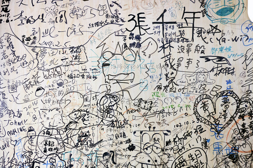 小琉球必吃蜂巢蝦「高記在地小吃」愛玩客推薦、小琉球特色小吃、菜單價位、多人合菜