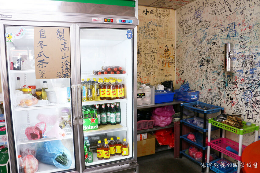 小琉球必吃蜂巢蝦「高記在地小吃」愛玩客推薦、小琉球特色小吃、菜單價位、多人合菜